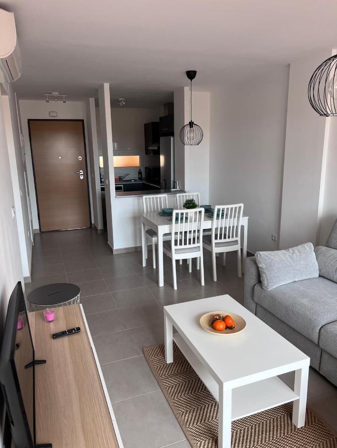 Apartment Las Terrazas De La Torre Golf,Pool,Lake View Las Pedrenas Bagian luar foto